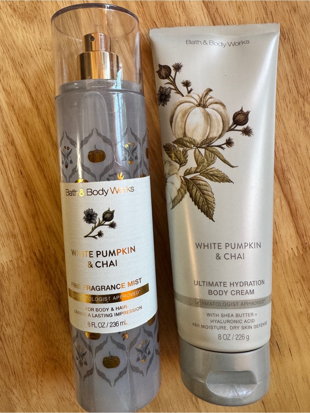 Bath & Body Works White Pumpkin & Chai Mist & Cream — Gray, Cream, Gold Accents